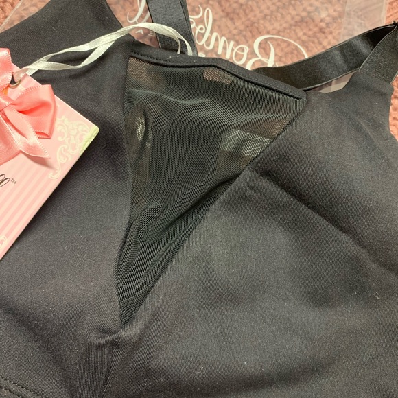 Bombshell sportswear sinful sports bra black Xs - Picture 4 of 8